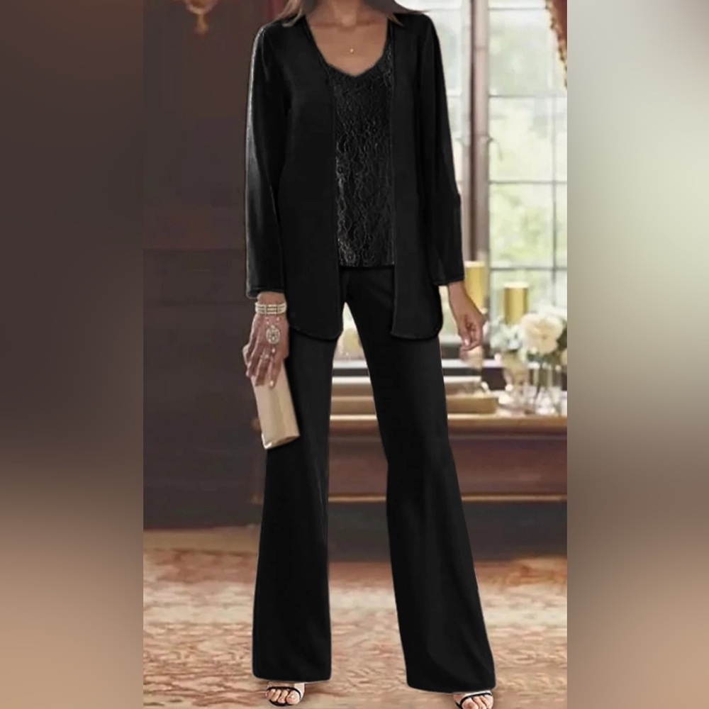MONDRESSY BLACK PANTSUIT, NWT Size 14